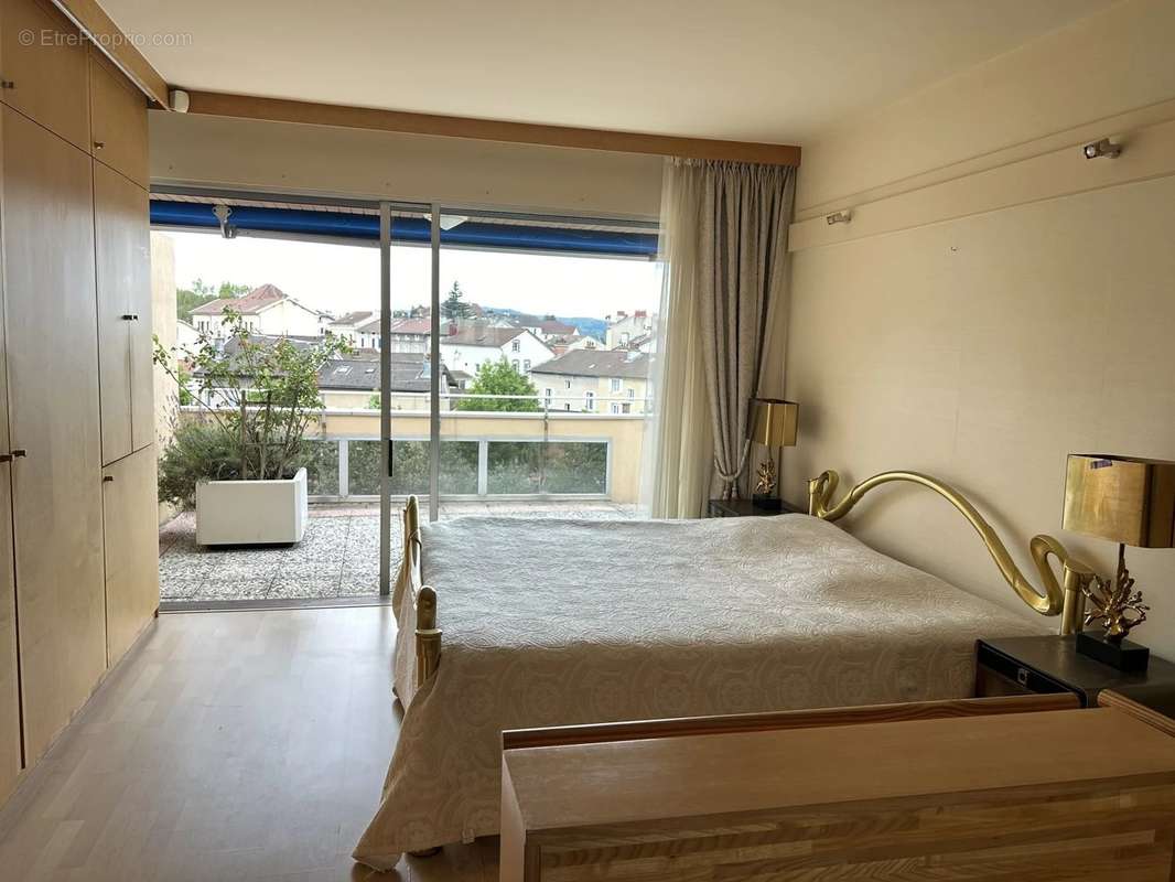 Appartement à OYONNAX