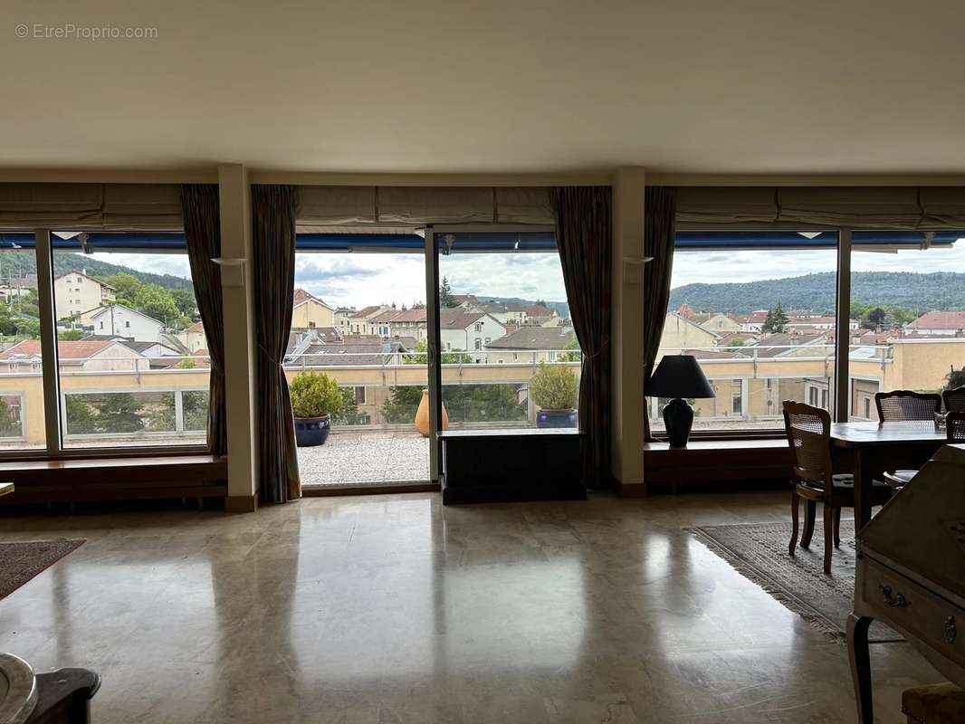 Appartement à OYONNAX