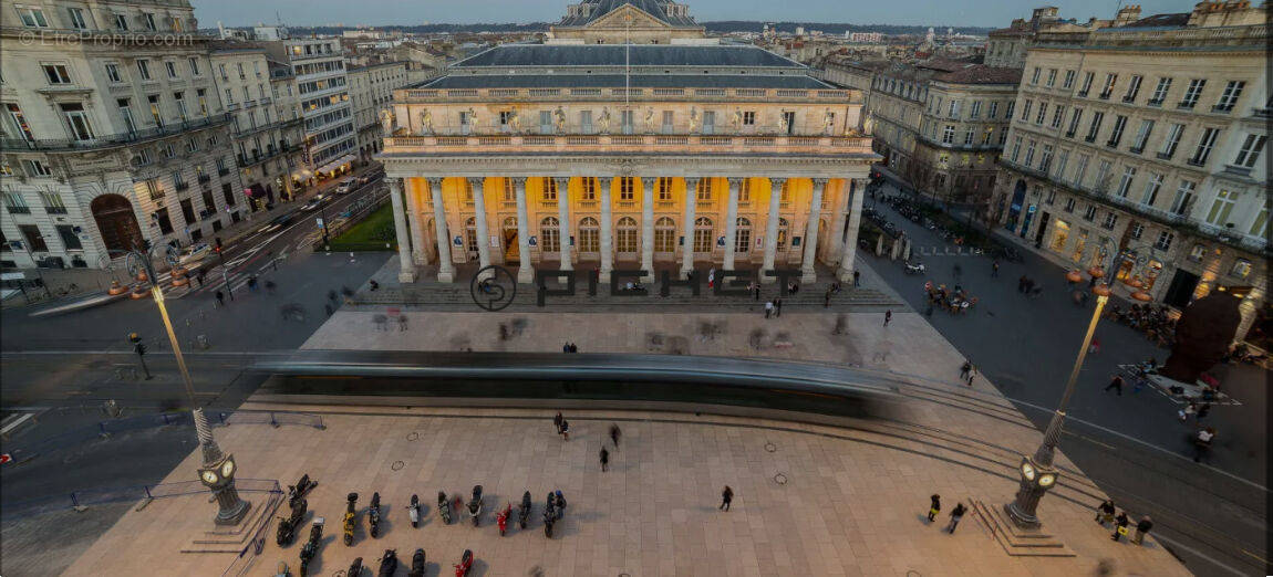 Appartement à BORDEAUX