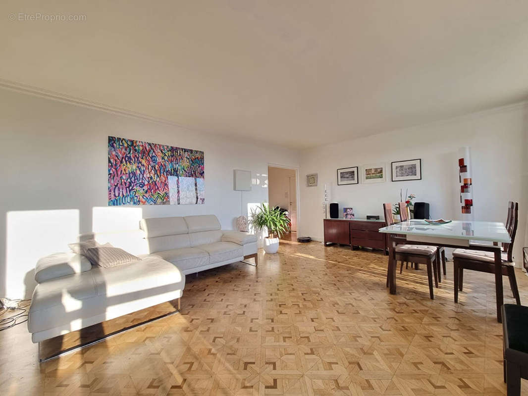 Appartement à FONTENAY-SOUS-BOIS