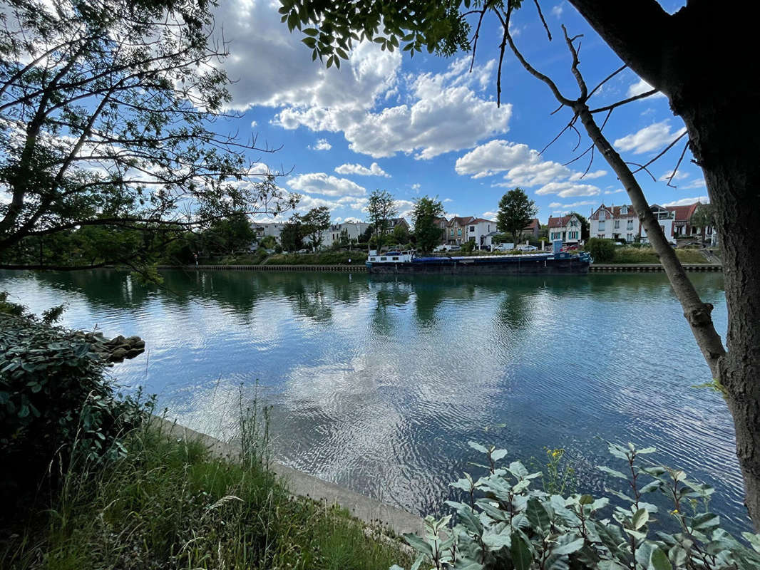 Appartement à BRY-SUR-MARNE