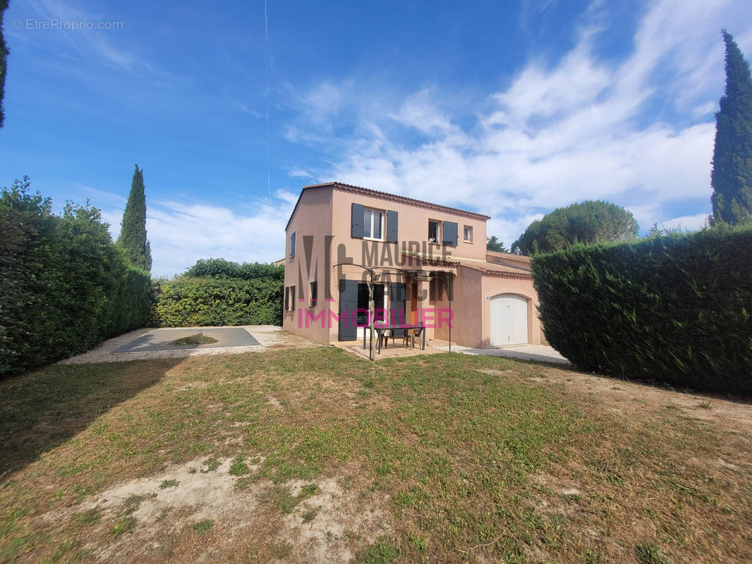 Maison à CABRIERES-D&#039;AVIGNON