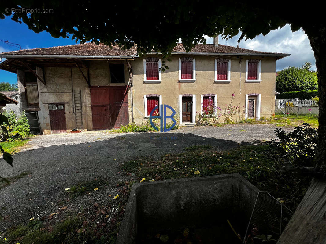 Maison à CHARAVINES