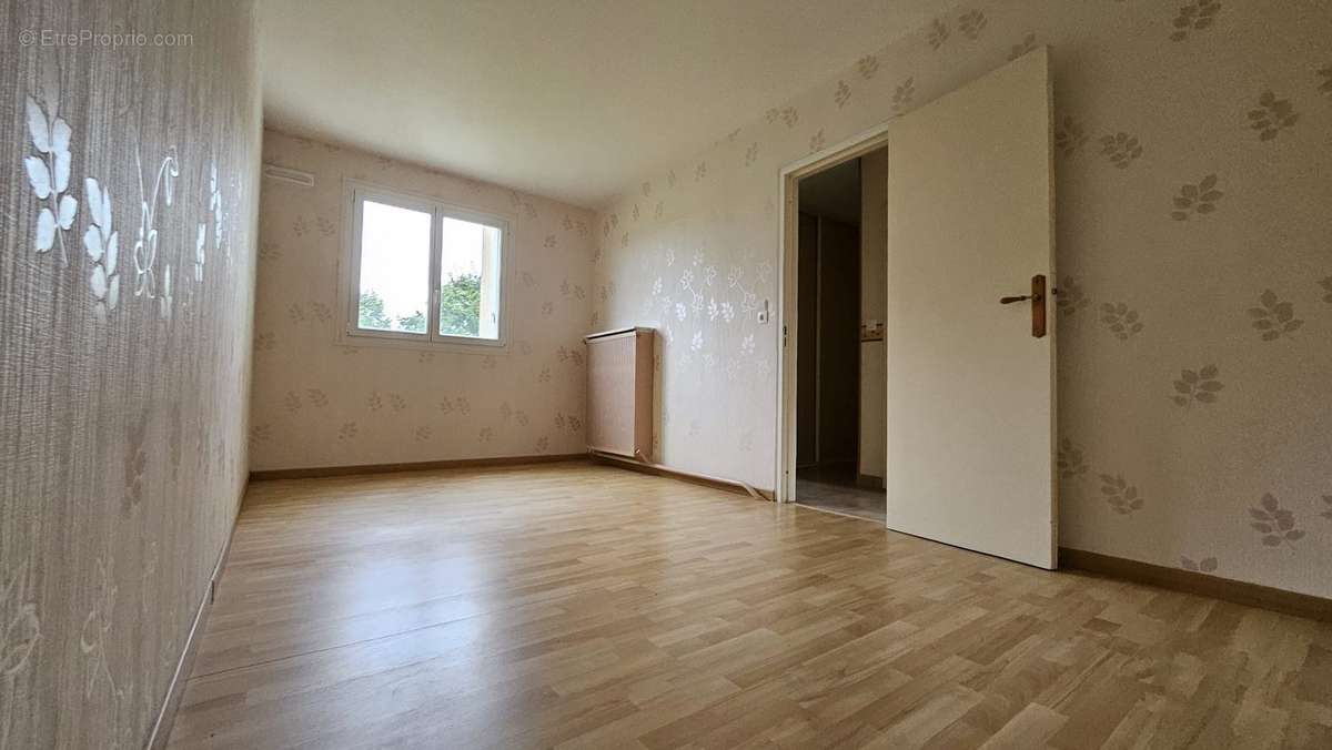 Appartement à CHEVIGNY-SAINT-SAUVEUR