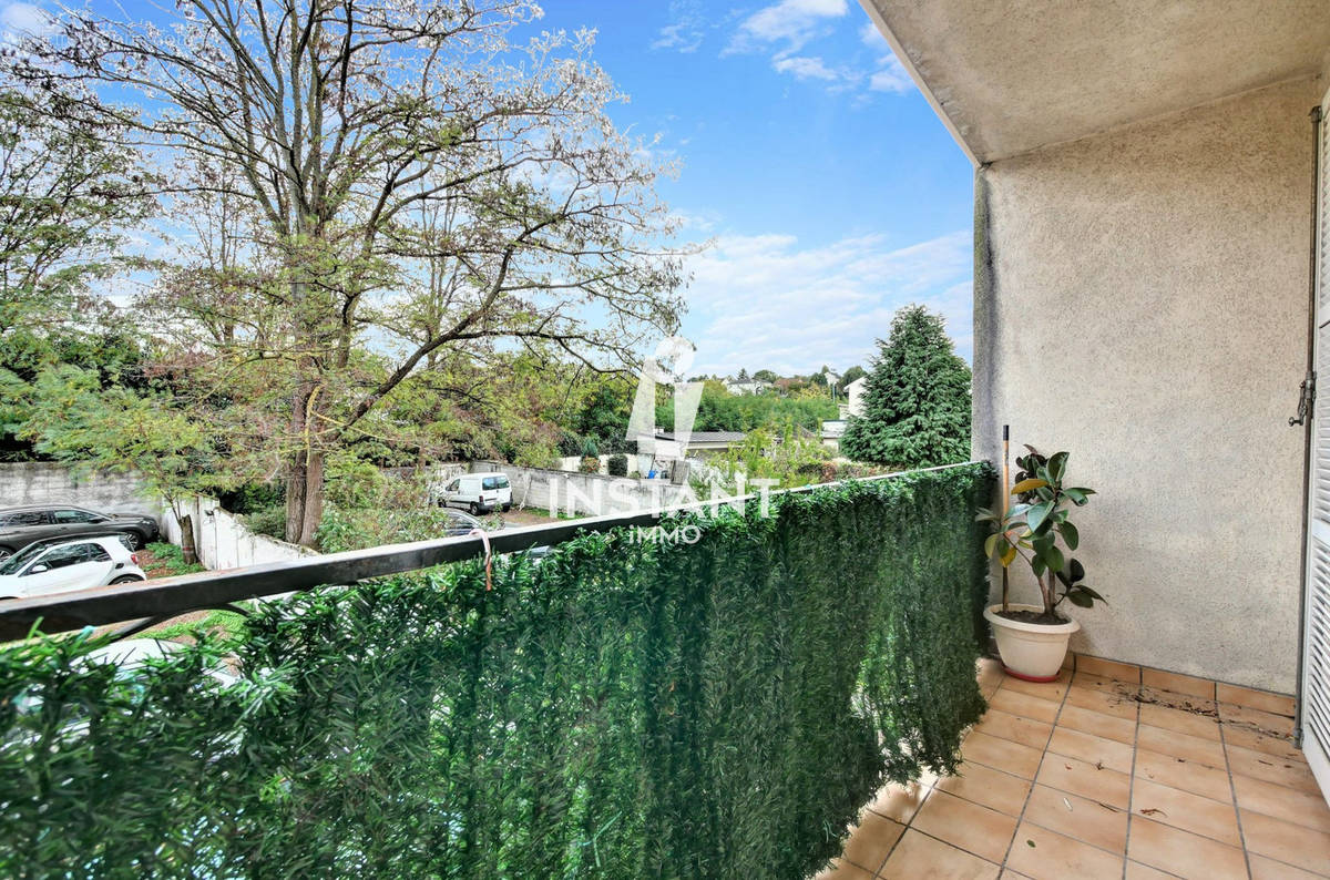 Appartement à CLICHY-SOUS-BOIS