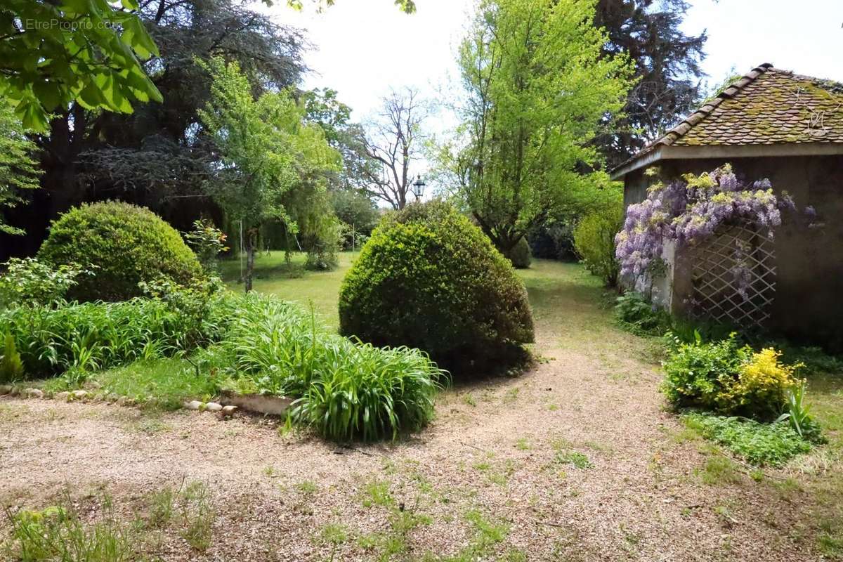 Maison à GILLONNAY