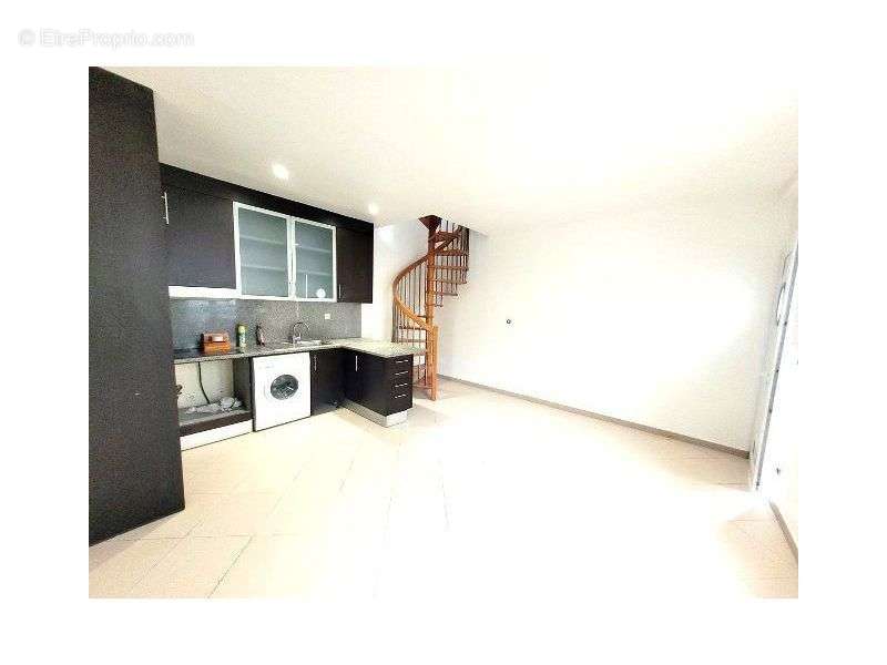 Appartement à LE PERREUX-SUR-MARNE