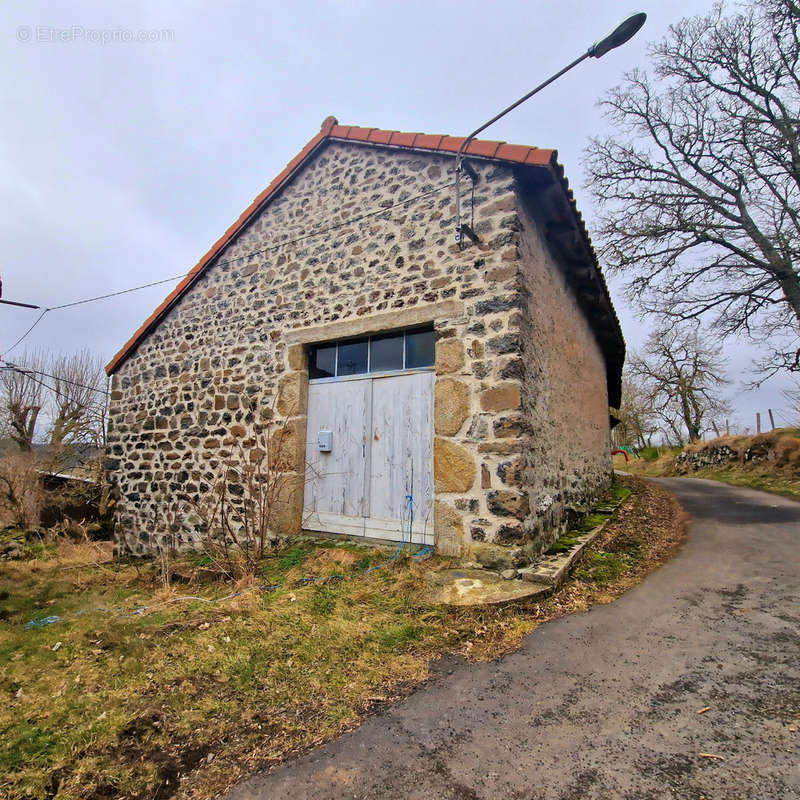 Maison à PRESAILLES