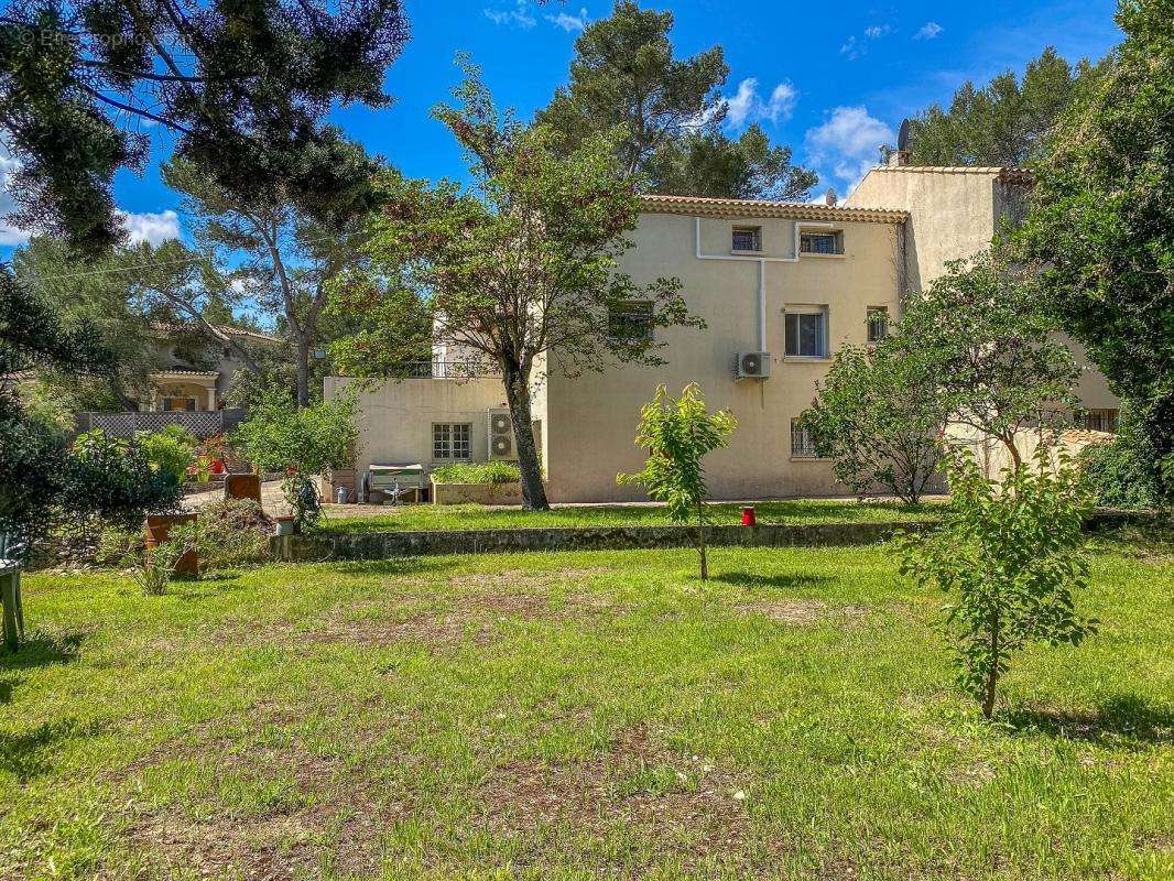 Maison à NIMES