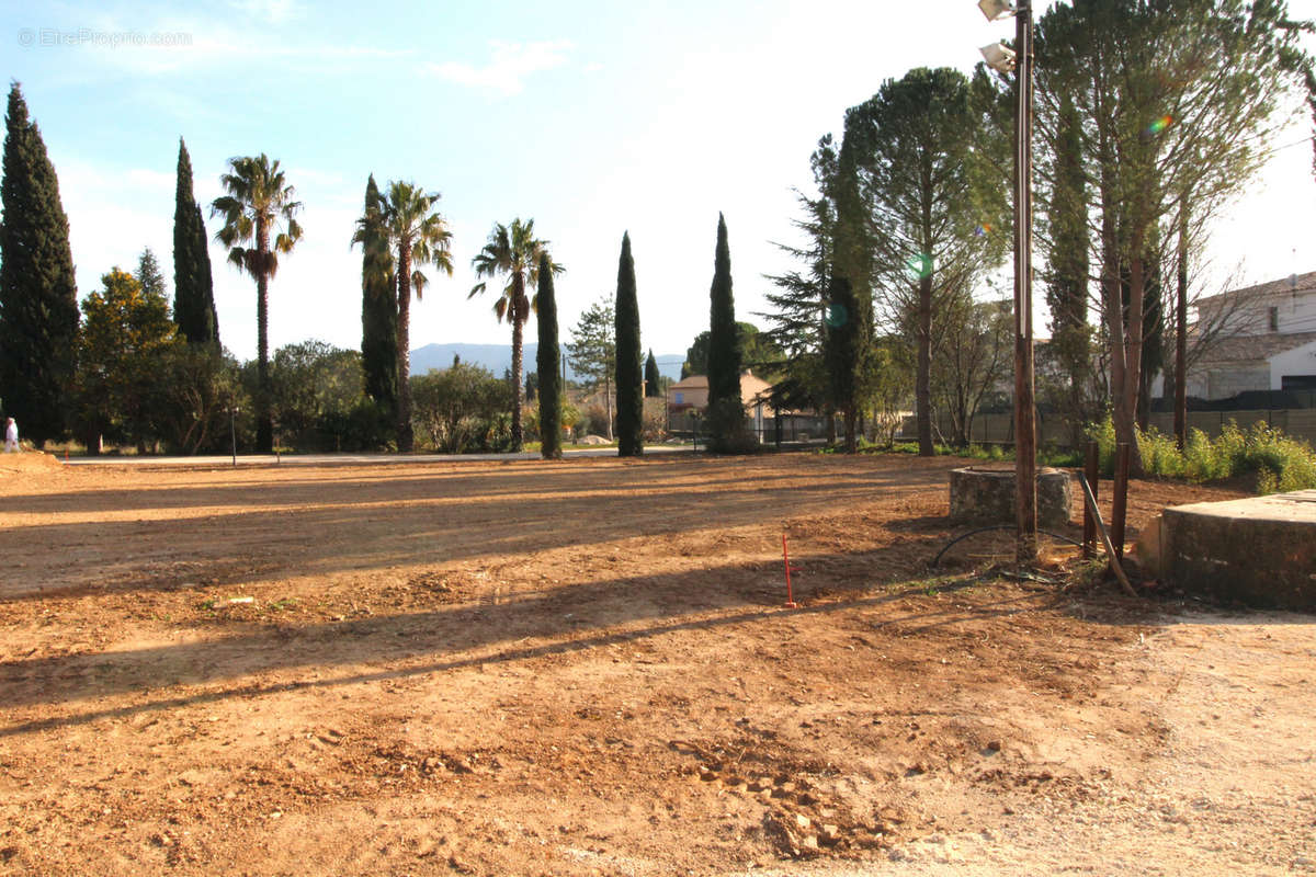 Terrain à AUBAGNE