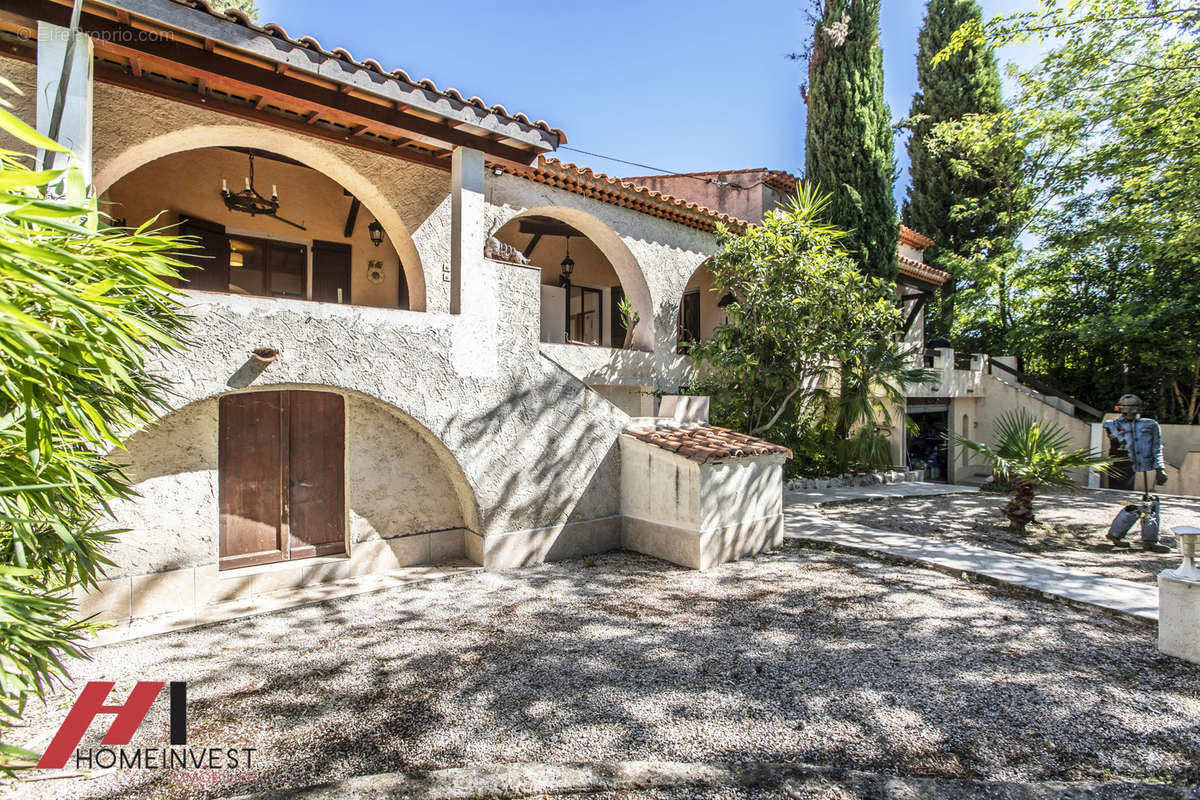 Maison à AUBAGNE