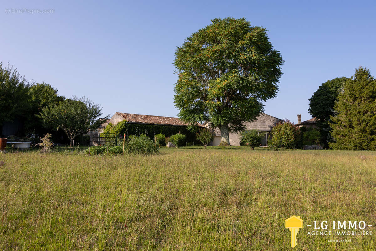 Maison à FLOIRAC