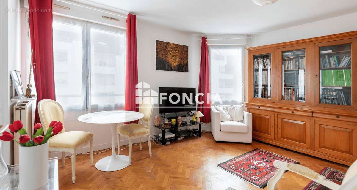 Appartement à LONGJUMEAU