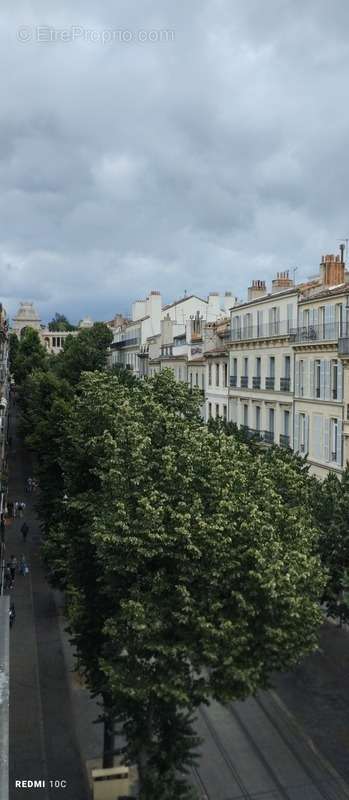 Appartement à MARSEILLE-1E