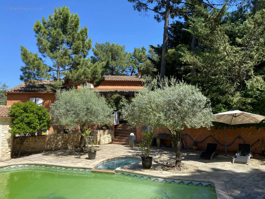 Maison à UZES