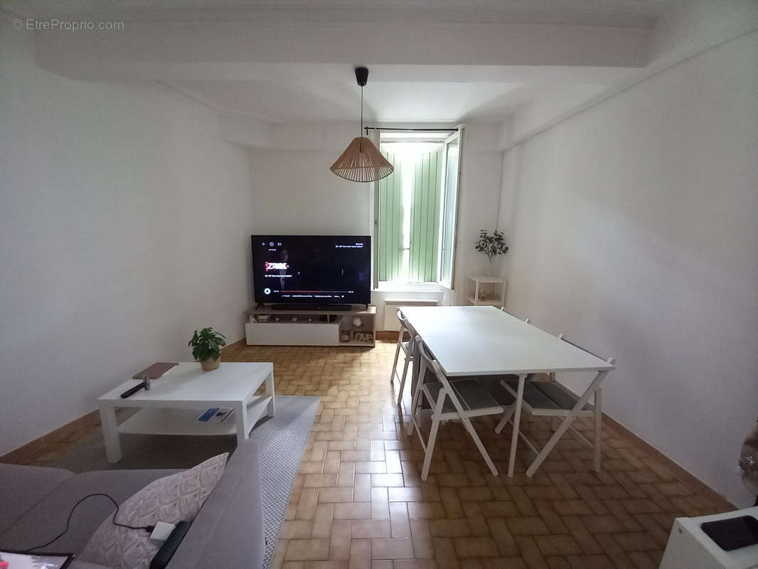 Appartement à AIMARGUES