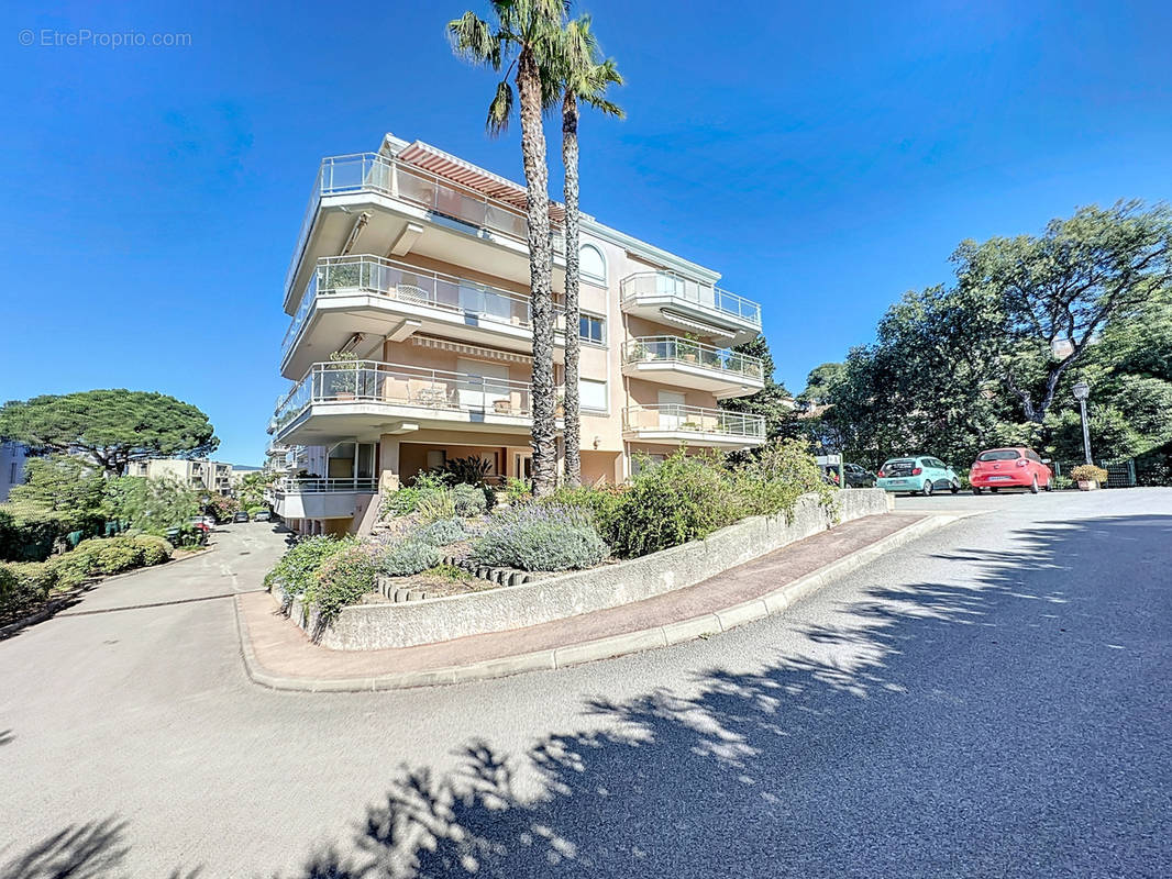 Appartement à SAINT-RAPHAEL