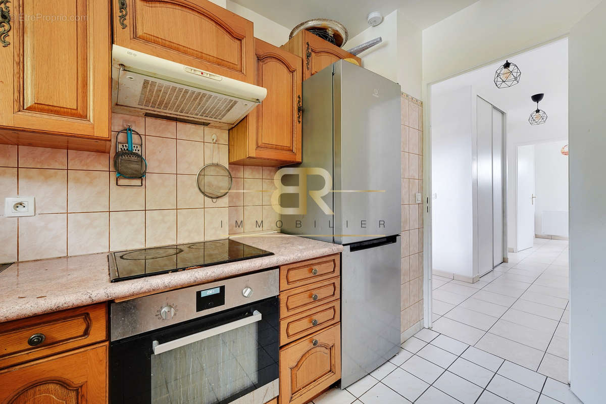 Appartement à VIGNEUX-SUR-SEINE