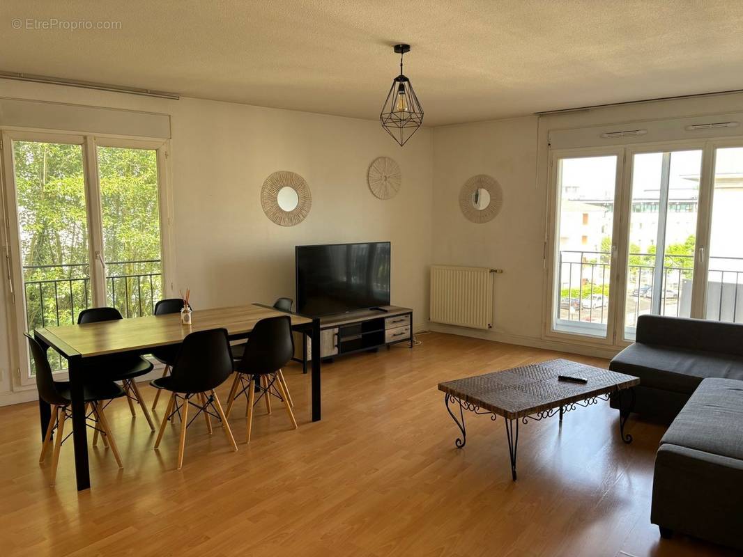 Appartement à BORDEAUX