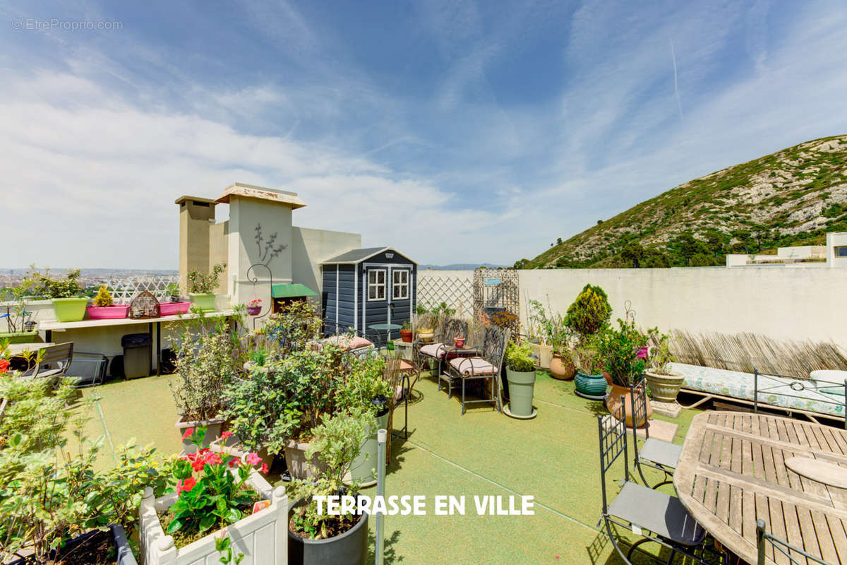 Appartement à MARSEILLE-9E