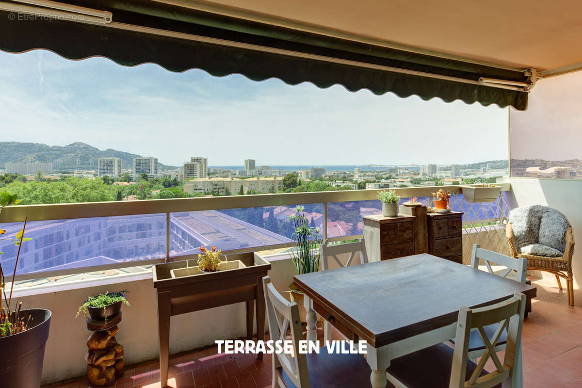 Appartement à MARSEILLE-9E