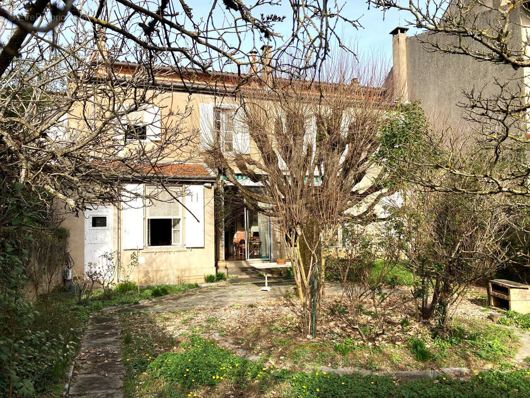 Maison à CASTRES