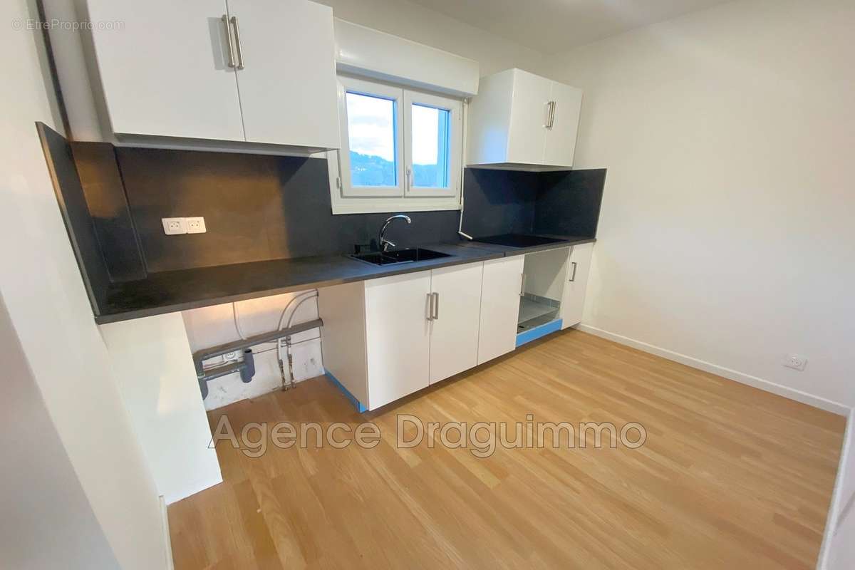 Appartement à DRAGUIGNAN