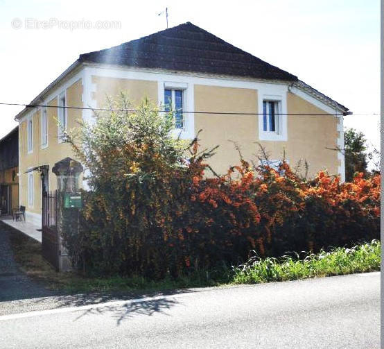 Maison à BEAUMARCHES