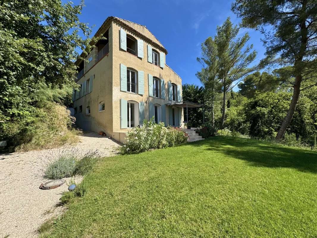 Maison à AIX-EN-PROVENCE