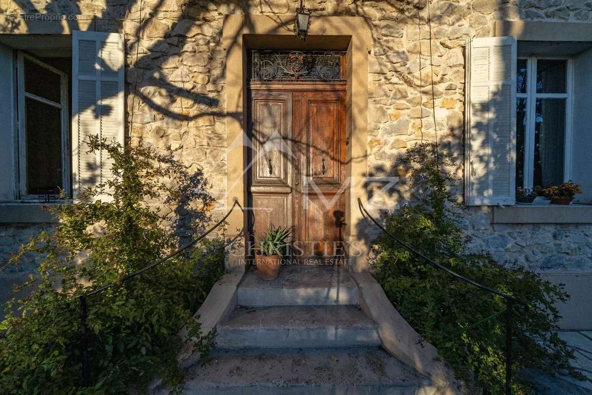 Maison à AIX-EN-PROVENCE