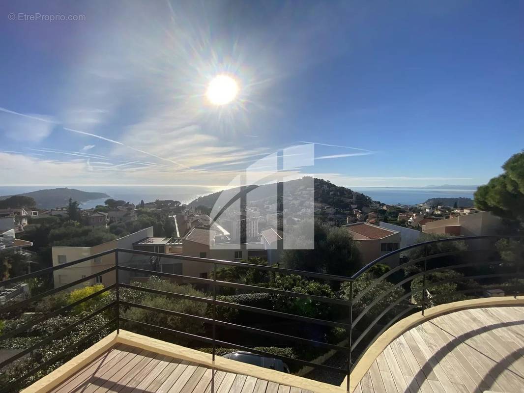 Appartement à VILLEFRANCHE-SUR-MER