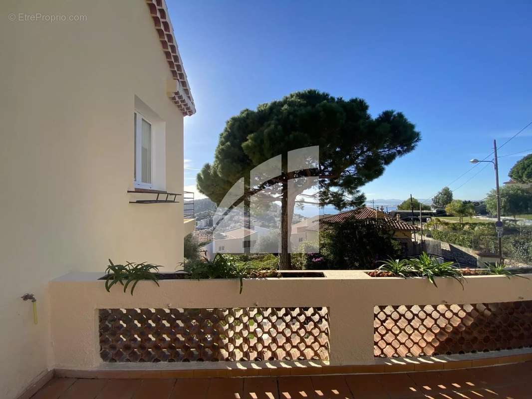 Appartement à VILLEFRANCHE-SUR-MER