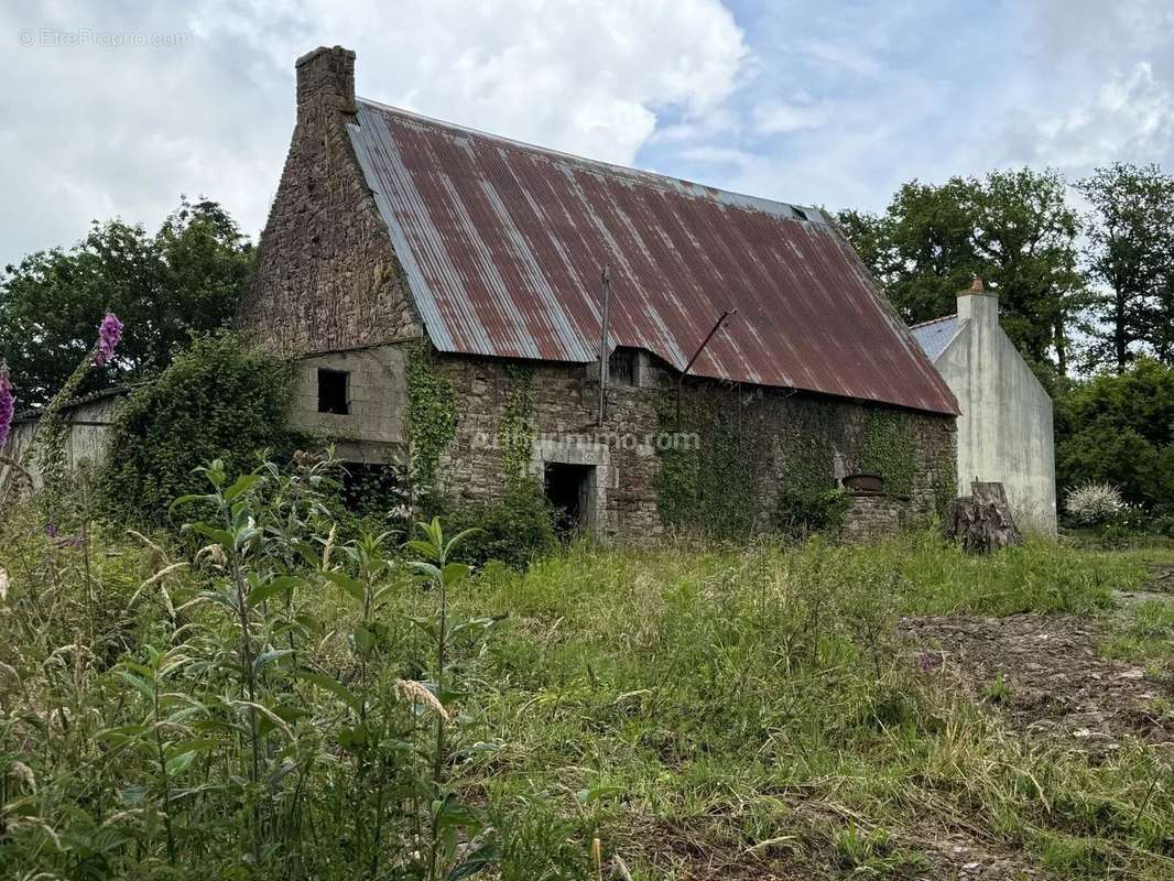 Maison à LANDEVANT