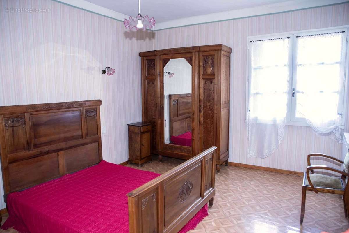 Appartement à SAINT-CHRISTOL-LES-ALES