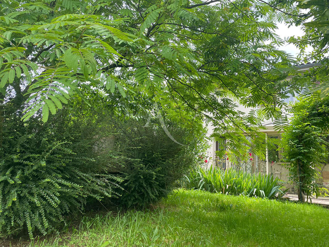 Maison à HURIGNY