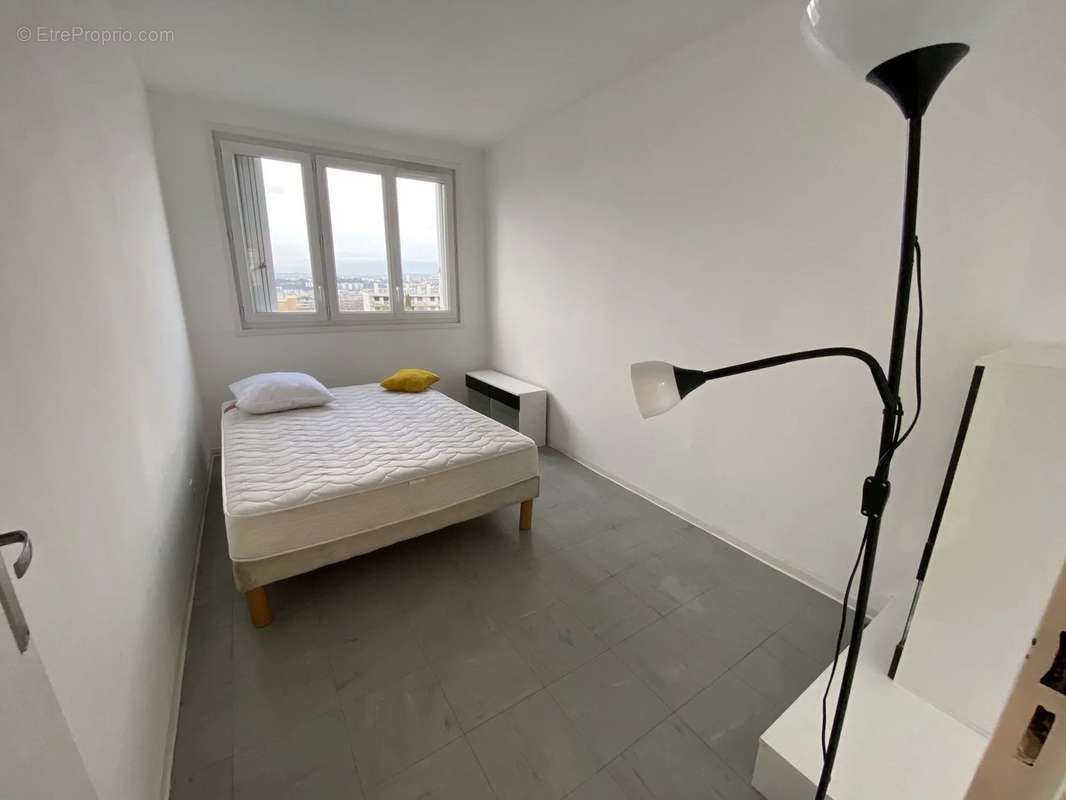 Appartement à MARSEILLE-10E