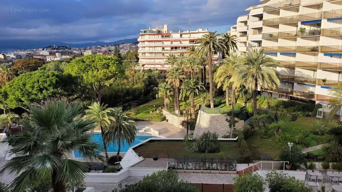 Appartement à CANNES