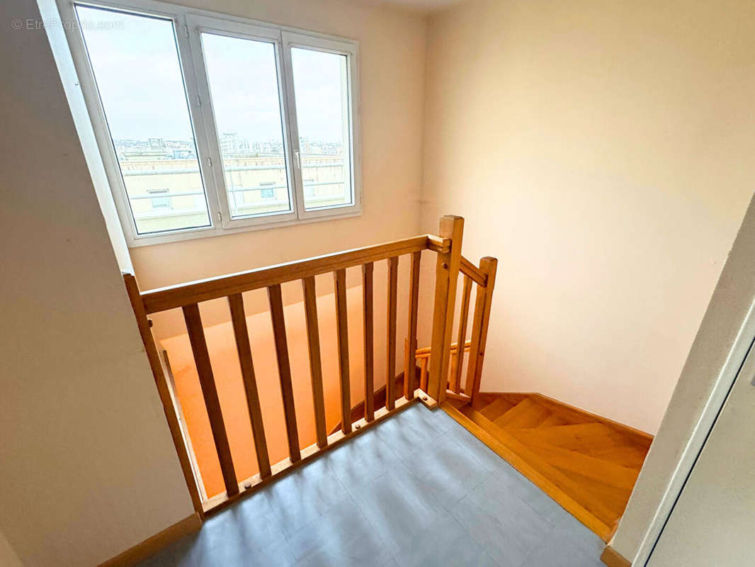 Appartement à BAGNEUX