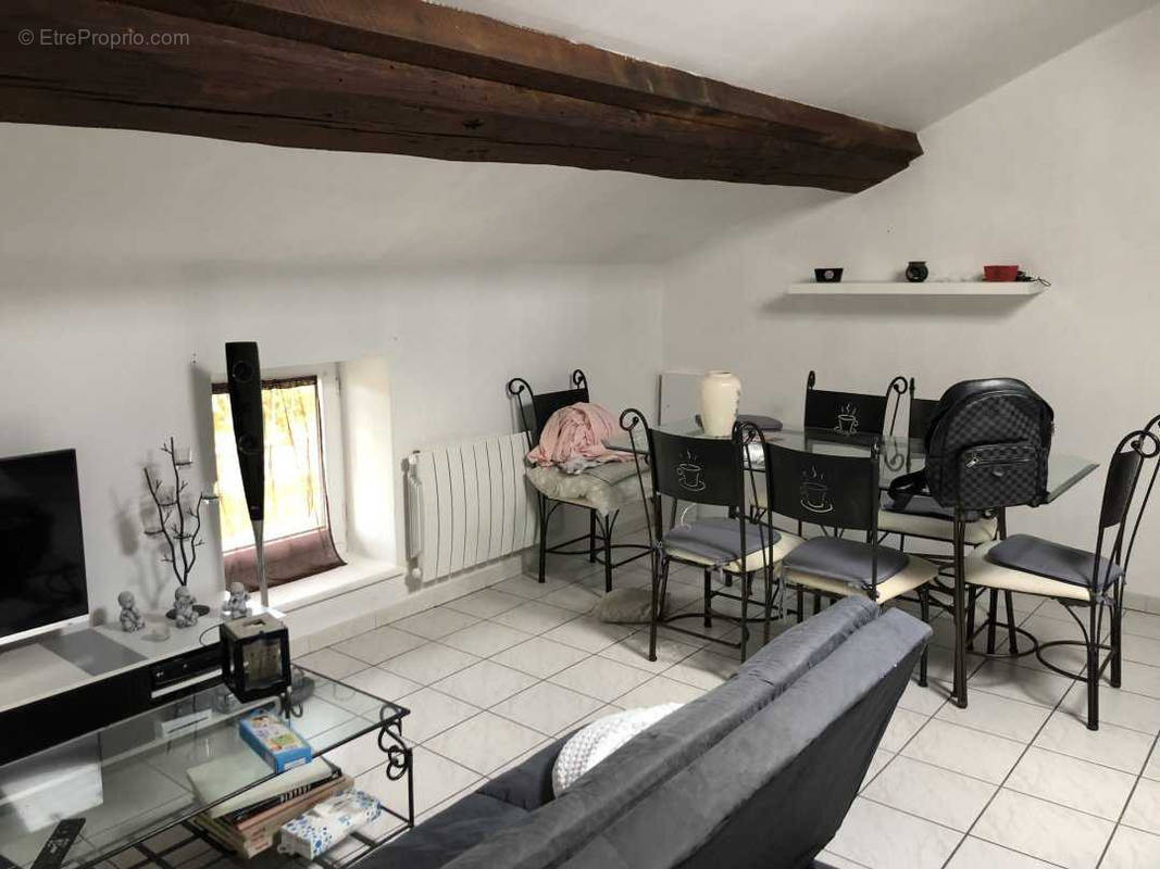 Appartement à SAVIGNEUX