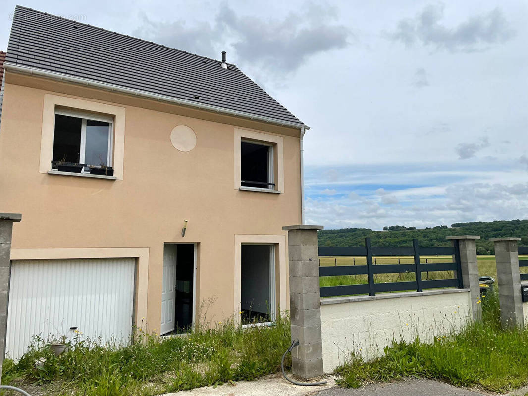 Maison à NOGENT-L&#039;ARTAUD