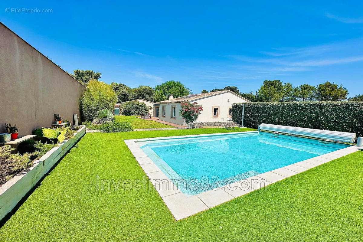 Maison à SAINT-MAXIMIN-LA-SAINTE-BAUME