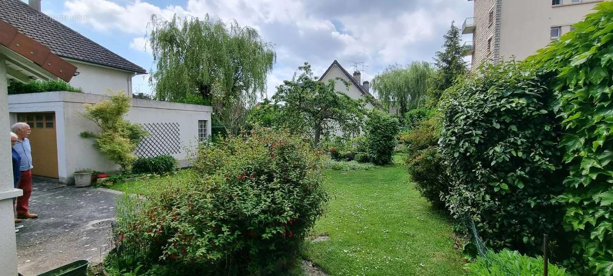 Maison à LE CHESNAY