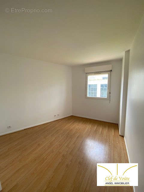 Appartement à RUEIL-MALMAISON