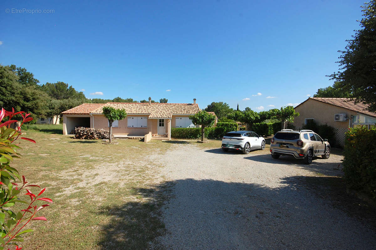 Maison à SERIGNAN-DU-COMTAT