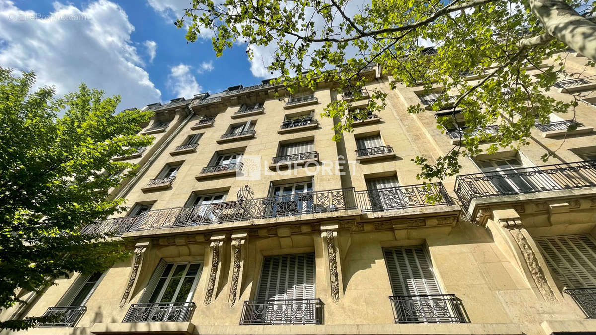 Appartement à PARIS-12E