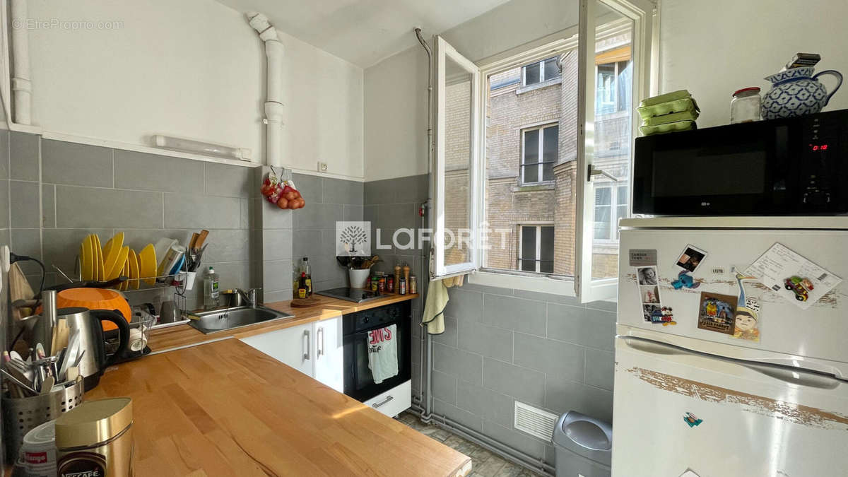 Appartement à PARIS-12E