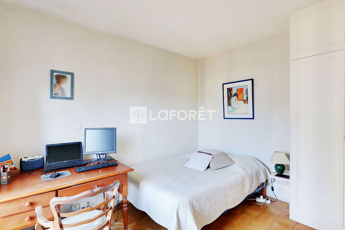 Appartement à PARIS-11E