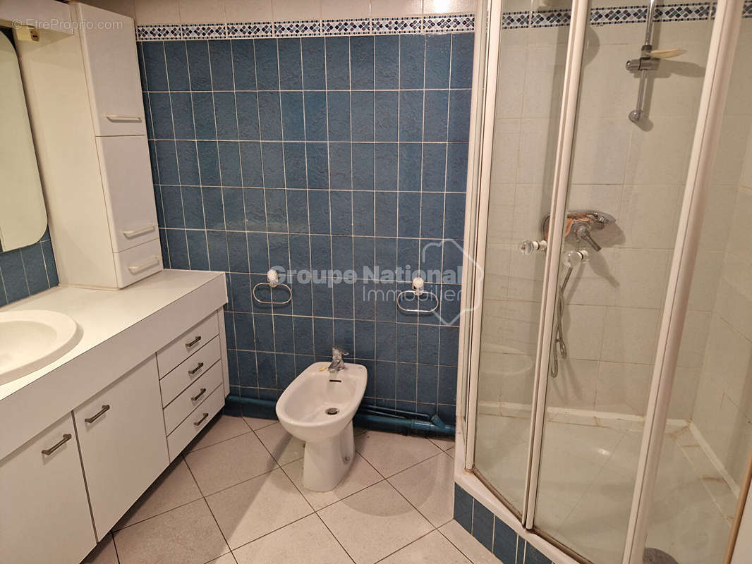 Appartement à MARSEILLE-8E