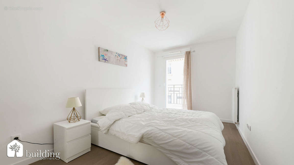 Appartement à LEVALLOIS-PERRET