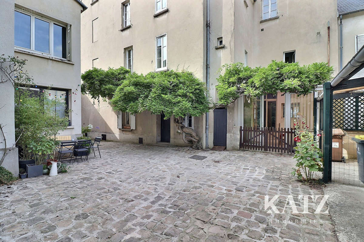 Appartement à VERSAILLES